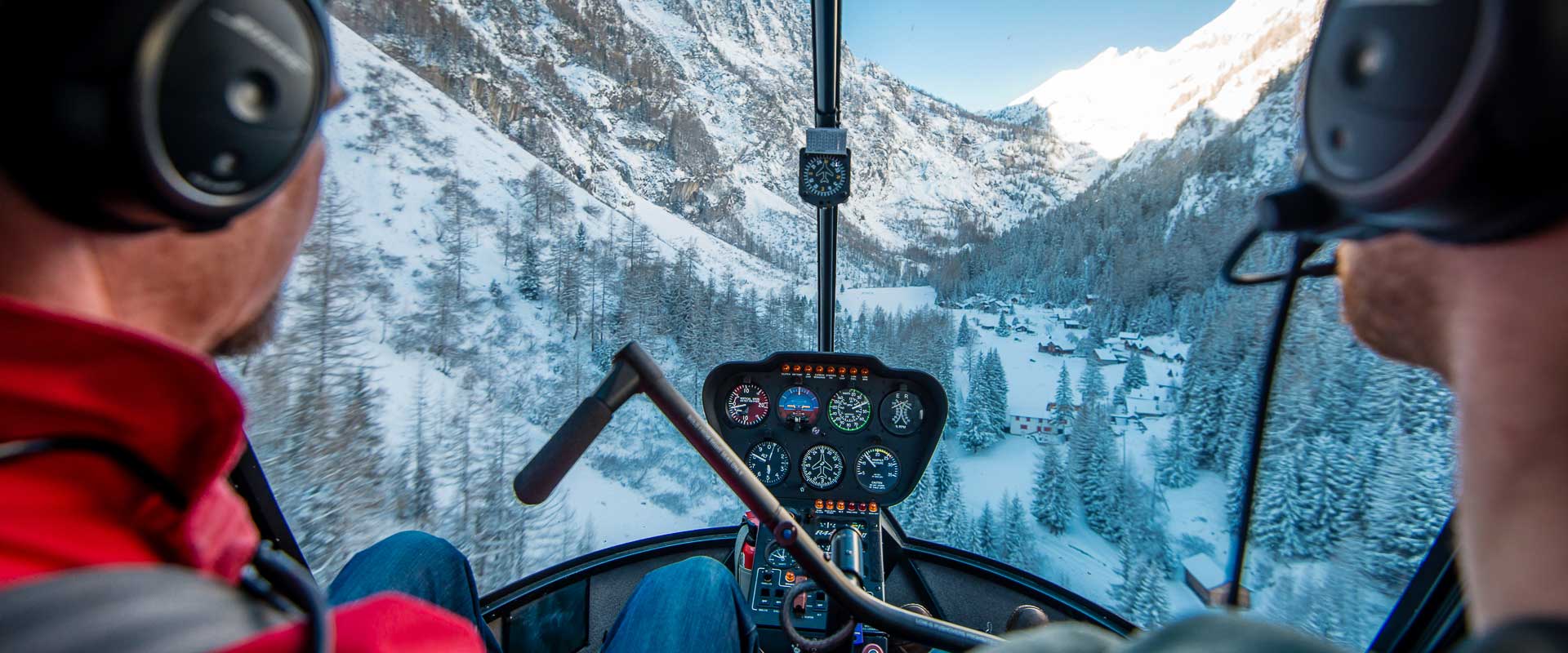 R44 Cockpit